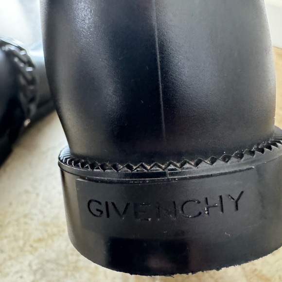 Givenchy black rain boots with chain link accents size 37 - Picture 10 of 16